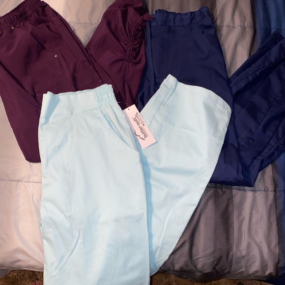 Scrub bottoms bundle - Picture 1 of 3